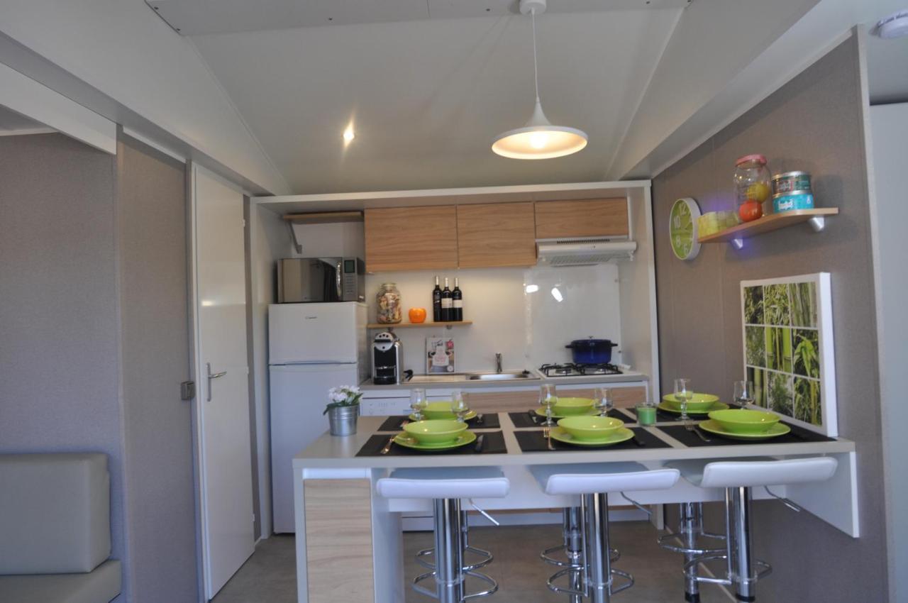 Camping Le Mas Des Sedaries Hotell Villefort  Exteriör bild