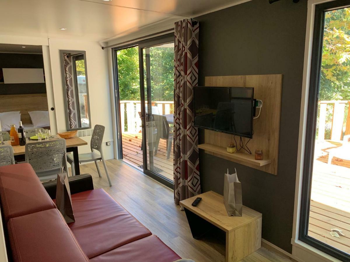 Camping Le Mas Des Sedaries Hotell Villefort  Exteriör bild