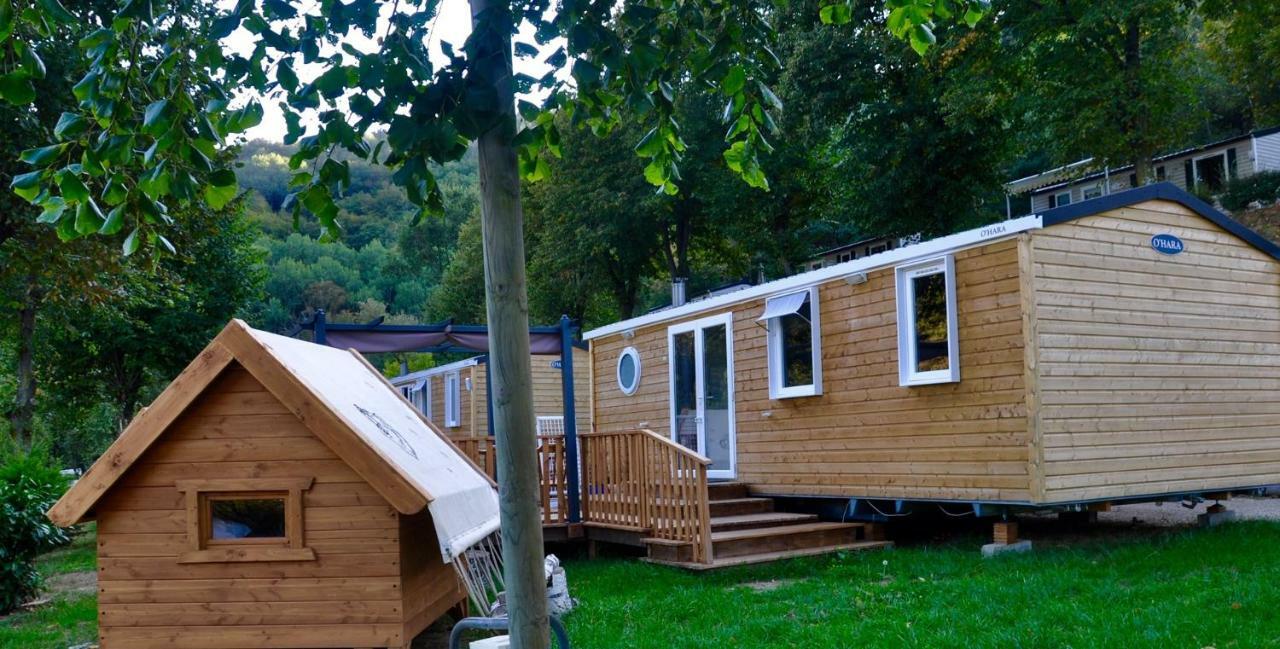 Camping Le Mas Des Sedaries Hotell Villefort  Exteriör bild